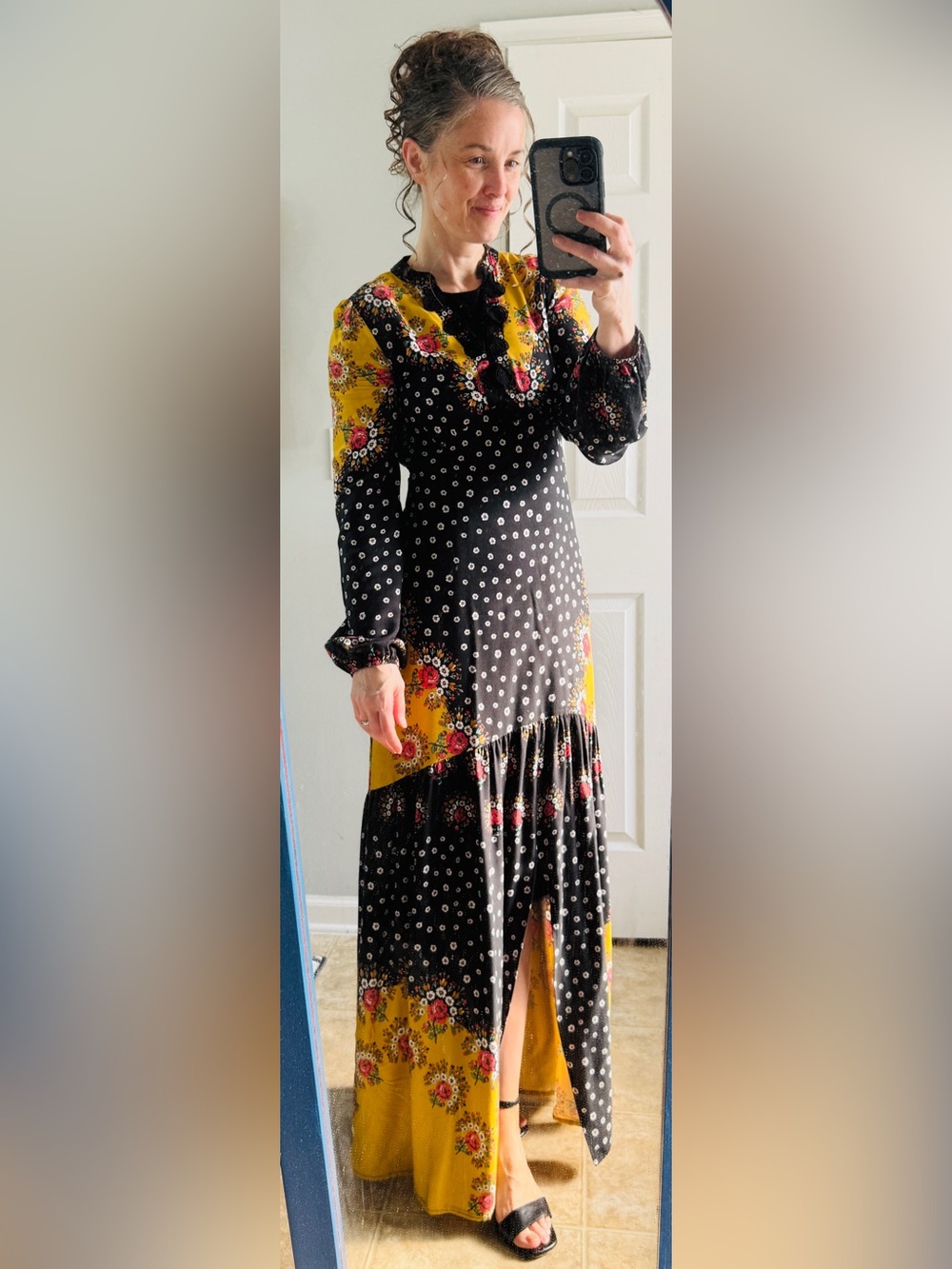 FARM Rio Black and Yellow Long-Sleeve Mixed-Print Maxi Dress